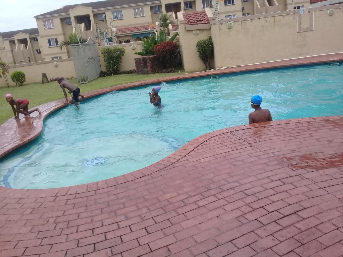 Summersands Durban North Beach Екстер'єр фото